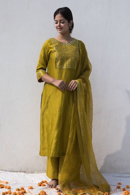 Buy Mithi Supari Green Silk, Chanderi, Organza Mirrors, Embroidery Nisa Yoke Kurta Pant Set Online at Aza Fashions Buy_Mithi Supari_Green Silk, Chanderi, Organza Mirrors, Embroidery Nisa Yoke Kurta Pant Set _Online_at_Aza_Fashions