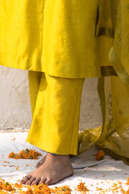 Buy_Mithi Supari_Green Silk, Organza, Cotton, Chanderi Embroidery Dhani Yoke Kurta Pant Set 