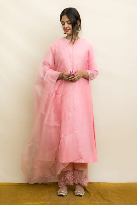 MITHI SUPARI Kishori Notched Neck Kurta Pant Set 
