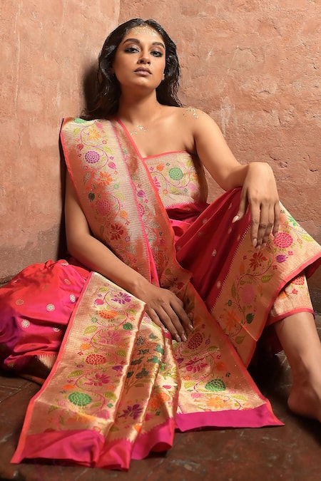 Buy_Vishwa By Pinki Sinha_Pink Silk Floral Handwoven Banarasi Saree With Running Blouse _Online_at_Aza_Fashions