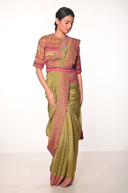 Soumodeep Dutta Printed & Embroidered Saree With Blouse 