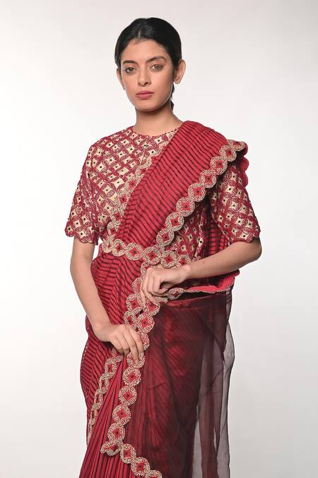 Buy_Soumodeep Dutta_Red Handloom Cotton Embroidery Round Neck Border Saree With Blouse _Online_at_Aza_Fashions