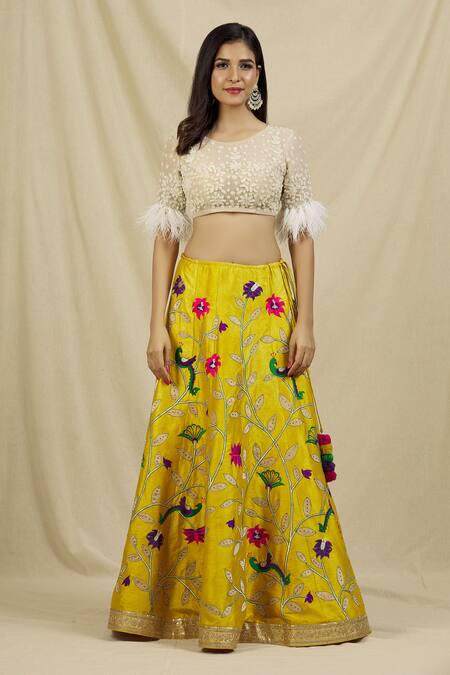 Rohini Bedi Yellow Raw Silk Embroidered Sequin Round Neck Thread Lehenga Set Online at Aza Fashions Rohini Bedi_Yellow Raw Silk Embroidered Sequin Round Neck Thread Lehenga Set _Online_at_Aza_Fashions