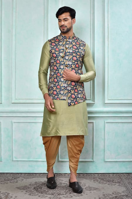 Aryavir Malhotra Floret Pattern Bundi & Kurta Set 