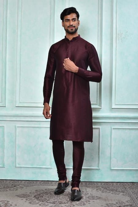 Aryavir Malhotra Solid Kurta & Wine Churidar Set 