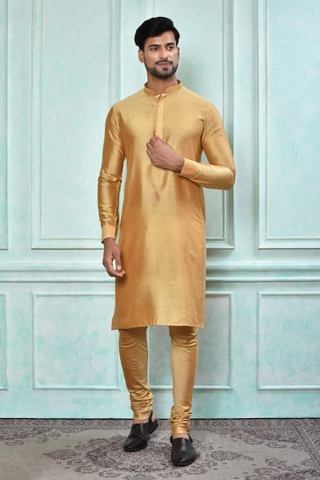 Aryavir Malhotra Solid Kurta & Chikoo Churidar Set 