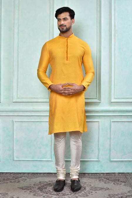 Aryavir Malhotra Checkered Woven Kurta 