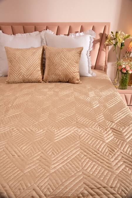 LA Paloma Beige Velvet Quilted Pattern Bedspread Set Online at Aza Fashions LA Paloma_Beige Velvet Quilted Pattern Bedspread Set_Online_at_Aza_Fashions