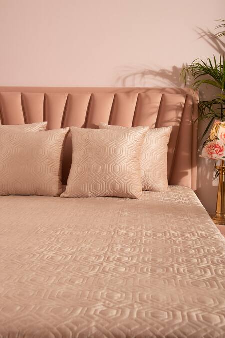 Buy LA Paloma Peach Velvet Bedspread Set Online at Aza Fashions Buy_LA Paloma_Peach Velvet Bedspread Set_Online_at_Aza_Fashions