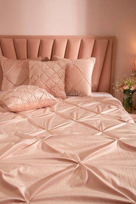 Shop LA Paloma Peach Velvet Pinch Quilt Bedspread Set Online at Aza Fashions Shop_LA Paloma_Peach Velvet Pinch Quilt Bedspread Set_Online_at_Aza_Fashions