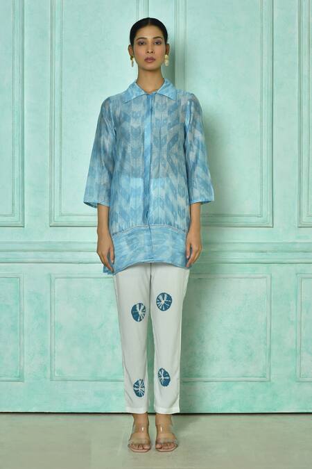 Buy_Samyukta Singhania_Blue Top  Chanderi Hand Block Printed Geometric Collared Moksh And Pant Set_Online_at_Aza_Fashions