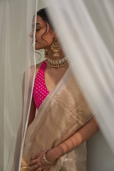 Five Point Five Off White Tissue Floral, Stripe Vibha Pattern Saree With Running Blouse Online at Aza Fashions Five Point Five_Off White Tissue Floral, Stripe Vibha Pattern Saree With Running Blouse_Online_at_Aza_Fashions