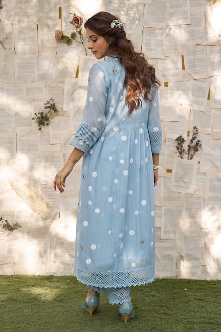 Shop Naaz By Noor Blue Cotton, Chanderi Embroidery Round Neck Daisy Thread Cape Kurta Set at Aza Fashions Shop_Naaz By Noor_Blue Cotton, Chanderi Embroidery Round Neck Daisy Thread Cape Kurta Set _at_Aza_Fashions