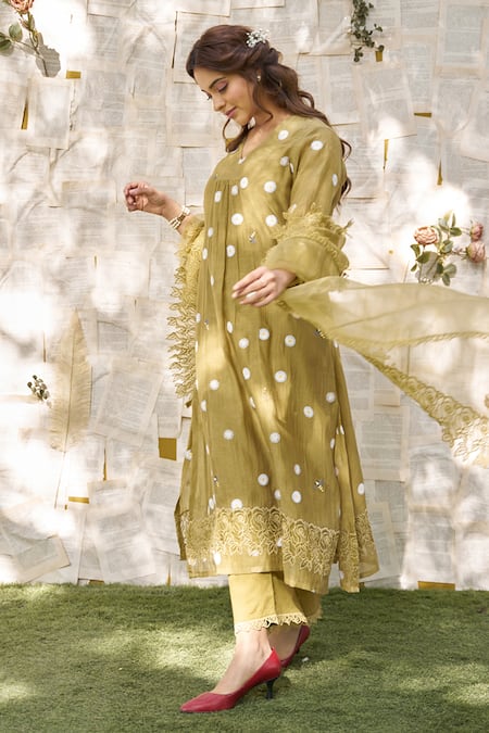 Shop Naaz By Noor Green Cotton, Organza, Chanderi Embroidery, Lace Daisy Thread Kurta Pant Set Shop_Naaz By Noor_Green Cotton, Organza, Chanderi Embroidery, Lace Daisy Thread Kurta Pant Set