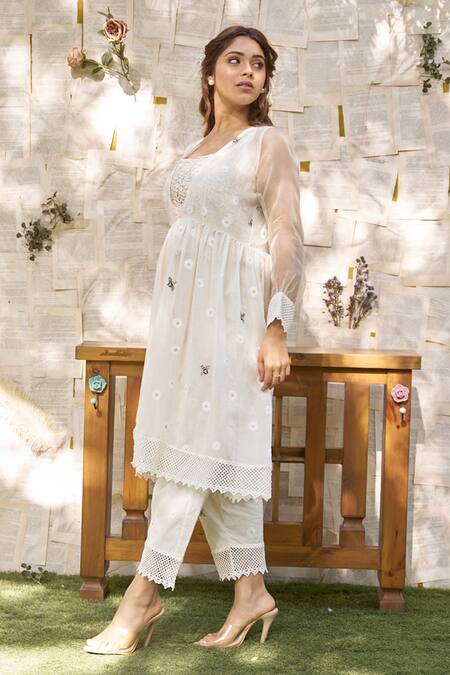 Buy Naaz By Noor Off White Cotton, Chanderi Embroidery, Lace Thread Peplum Jacket Pant Set Buy_Naaz By Noor_Off White Cotton, Chanderi Embroidery, Lace Thread Peplum Jacket Pant Set
