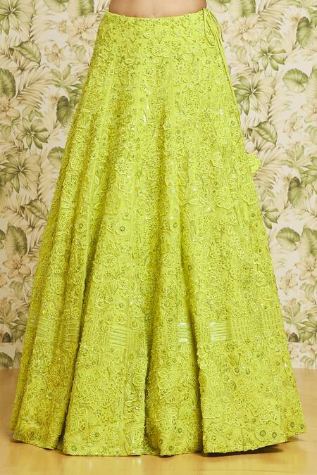 Mishru Green Lehenga And Dupatta Organza Embroidery 3d Dense Bridal Set at Aza Fashions Mishru_Green Lehenga And Dupatta Organza Embroidery 3d Dense Bridal Set _at_Aza_Fashions