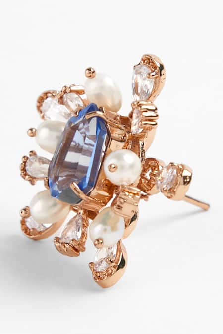 Outhouse Lana Stud Earrings 