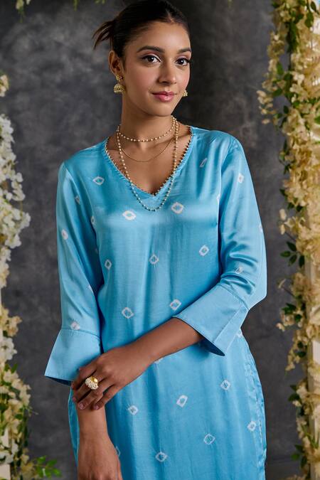 Gulaal_Blue Modal, Satin Gota Patti V-neck Bandhani Pattern Kurta Pant Set_Online_at_Aza_Fashions