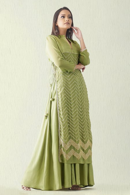 OMI Green Georgette Sequins, Gota Patti Chevron Pattern Embroidered Layered Kurta Online at Aza Fashions OMI_Green Georgette Sequins, Gota Patti Chevron Pattern Embroidered Layered Kurta _Online_at_Aza_Fashions