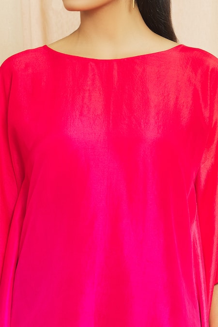 Buy Meghna Panchmatia Fuchsia Silk Tassels Round Neck Ombre Kaftan With Pant Online at Aza Fashions Buy_Meghna Panchmatia_Fuchsia Silk Tassels Round Neck Ombre Kaftan With Pant _Online_at_Aza_Fashions