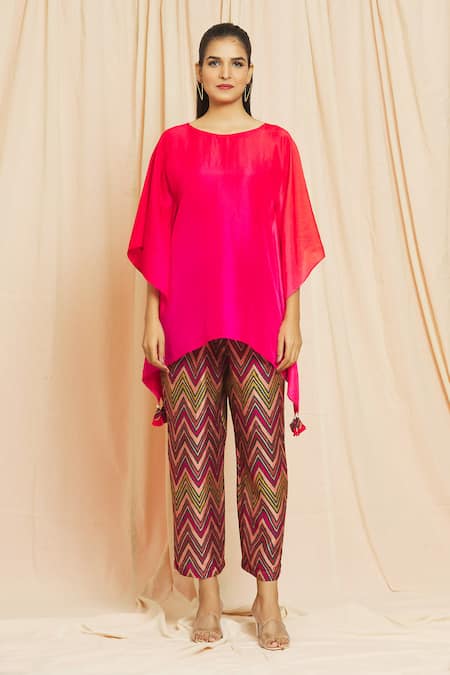 Meghna Panchmatia Fuchsia Silk Tassels Round Neck Ombre Kaftan With Pant at Aza Fashions Meghna Panchmatia_Fuchsia Silk Tassels Round Neck Ombre Kaftan With Pant _at_Aza_Fashions