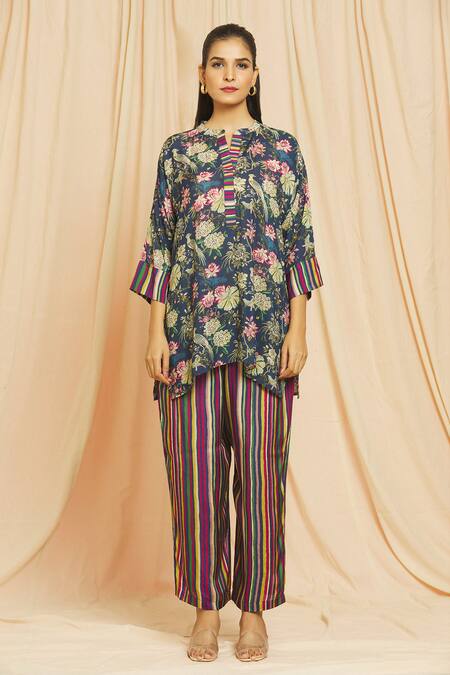 Meghna Panchmatia Blue Cotton, Silk Mandarin Collar Floral Print Top With Pant at Aza Fashions Meghna Panchmatia_Blue Cotton, Silk Mandarin Collar Floral Print Top With Pant _at_Aza_Fashions