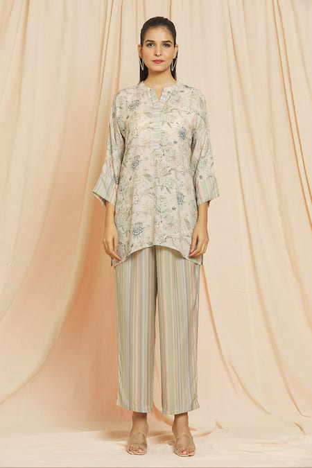 Meghna Panchmatia Beige Cotton, Silk Mandarin Collar Floral Print Top With Pant at Aza Fashions Meghna Panchmatia_Beige Cotton, Silk Mandarin Collar Floral Print Top With Pant _at_Aza_Fashions