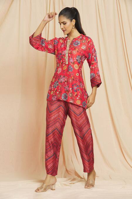 Meghna Panchmatia Red Silk Embroidery Mandarin Collar Printed Top And Pant Set Online at Aza Fashions Meghna Panchmatia_Red Silk Embroidery Mandarin Collar Printed Top And Pant Set _Online_at_Aza_Fashions