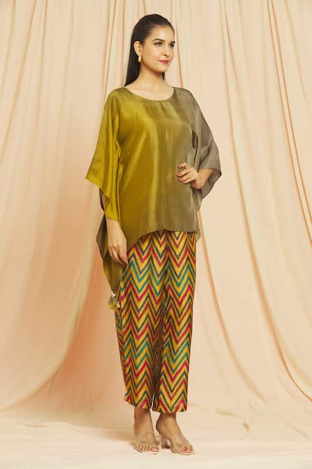 Meghna Panchmatia_Green Silk Tassels Round Neck Pure Kaftan Top And Printed Pant Set _Online_at_Aza_Fashions