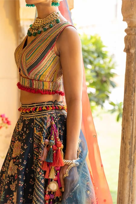 Buy_Sandhya Shah_Green Silk, Linen Tassels, Beads V-neck Printed Blouse Bridal Lehenga Set _Online_at_Aza_Fashions