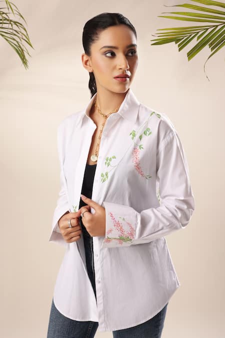 Kyra By Nina + Deepika White Cotton Collared Tales Of Cockatoo Hand Painted Shirt Online at Aza Fashions Kyra By Nina + Deepika_White Cotton Collared Tales Of Cockatoo Hand Painted Shirt _Online_at_Aza_Fashions