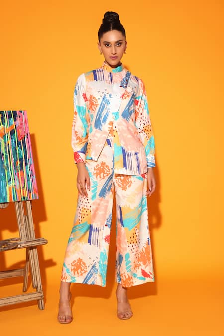 Kyra By Nina + Deepika Multi Color Tencel Round Neck Da Vincis Love Affair Hand Painted Top With Pant Online at Aza Fashions Kyra By Nina + Deepika_Multi Color Tencel Round Neck Da Vincis Love Affair Hand Painted Top With Pant _Online_at_Aza_Fashions