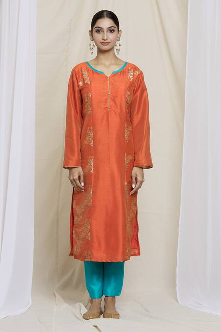 Samyukta Singhania Orange Silk, Net Embroidery Split V-neck Floral Woven Kurta Set Online at Aza Fashions Samyukta Singhania_Orange Silk, Net Embroidery Split V-neck Floral Woven Kurta Set_Online_at_Aza_Fashions