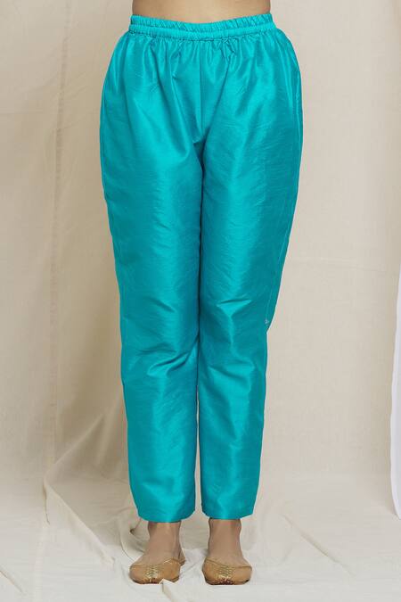 Shop Samyukta Singhania Orange Silk, Net Embroidery Split V-neck Floral Woven Kurta Set Online at Aza Fashions Shop_Samyukta Singhania_Orange Silk, Net Embroidery Split V-neck Floral Woven Kurta Set_Online_at_Aza_Fashions