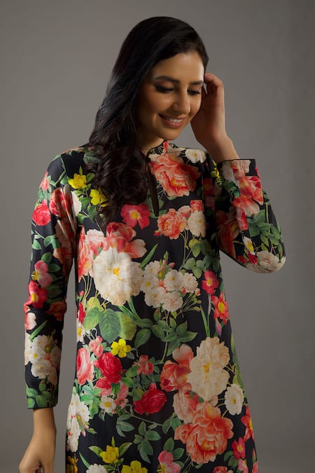 Balance By Rohit Bal Black Chanderi Silk, Cotton Mandarin Collar Printed Tunic And Solid Palazzo Set Online at Aza Fashions Balance By Rohit Bal_Black Chanderi Silk, Cotton Mandarin Collar Printed Tunic And Solid Palazzo Set _Online_at_Aza_Fashions