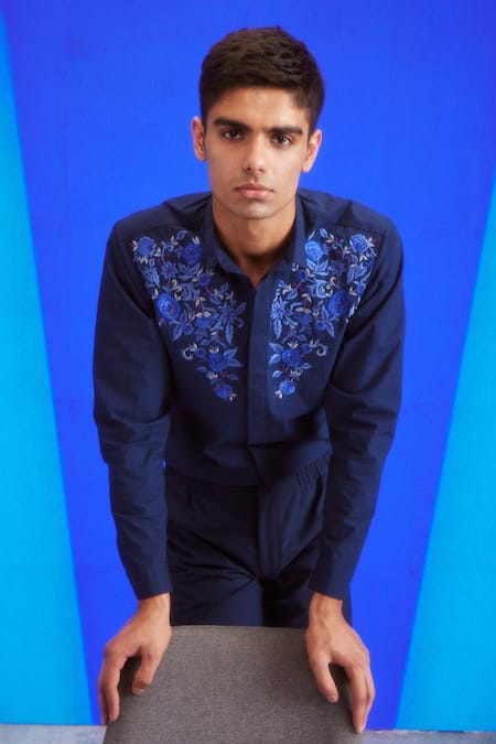 Shop Dash And Dot Blue Cotton Embroidery Organic Yoke Shirt Shop_Dash And Dot_Blue Cotton Embroidery Organic Yoke Shirt