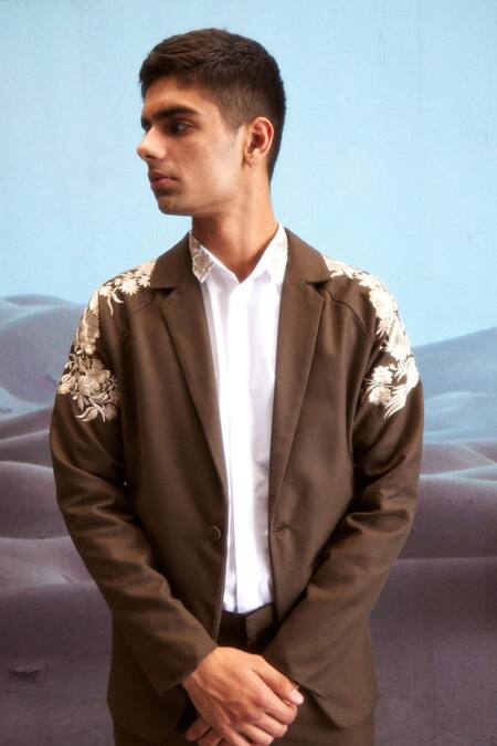 Buy Dash And Dot Brown Polyester, Cotton Embroidery Gara Placement Jacket Buy_Dash And Dot_Brown Polyester, Cotton Embroidery Gara Placement Jacket