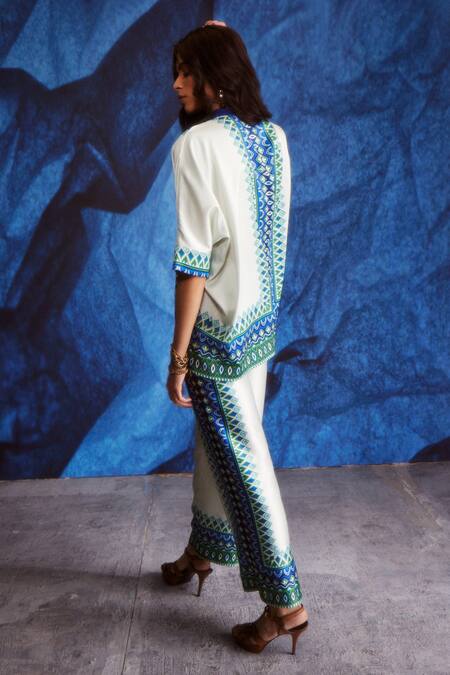Dash And Dot_White Polyester Bandeau Neck Geometric Print Top And Pant Set _Online_at_Aza_Fashions