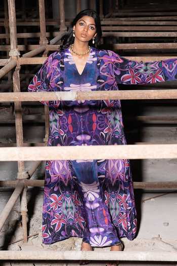 Buy_Therealb_Multi Color Viscose V-neck Coastal Bliss Printed Kimono Dress _Online_at_Aza_Fashions