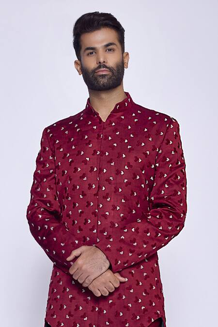 Buy Arjuun Kilachand Maroon Linen, Silk Zari, Embroidery Broken Arrow Bandhgala Online at Aza Fashions Buy_Arjuun Kilachand_Maroon Linen, Silk Zari, Embroidery Broken Arrow Bandhgala _Online_at_Aza_Fashions