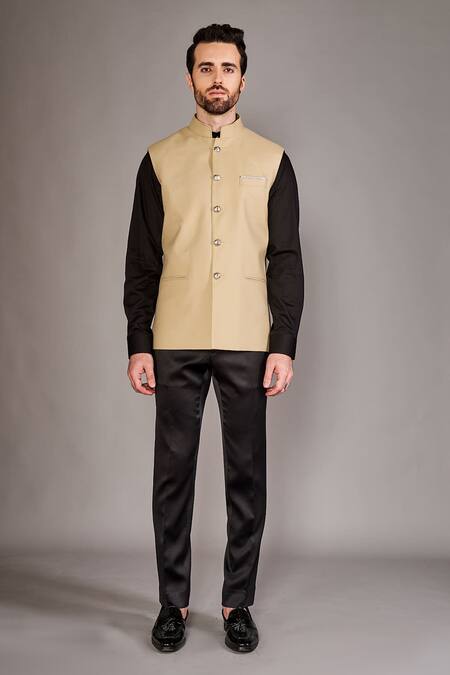 Arjun Kilachand Beige Wool Solid Sleeveless Bundi With Shirt 