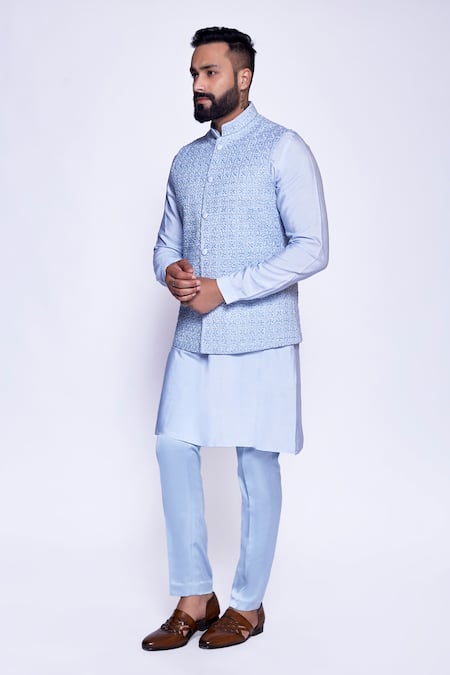 Arjuun Kilachand Blue Linen, Silk Embroidery Bundi And Kurta Set Online at Aza Fashions Arjuun Kilachand_Blue Linen, Silk Embroidery Bundi And Kurta Set _Online_at_Aza_Fashions