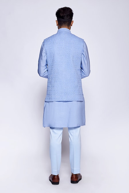 Arjuun Kilachand Geometric Thread Embroidered Bundi & Kurta Set 