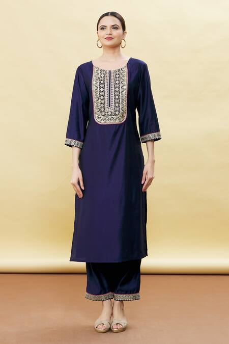 Samyukta Singhania Blue Linen, , Silk, Satin Sequins, Embroidery Round Neck Kurta Set Online at Aza Fashions Samyukta Singhania_Blue Linen, , Silk, Satin Sequins, Embroidery Round Neck Kurta Set_Online_at_Aza_Fashions