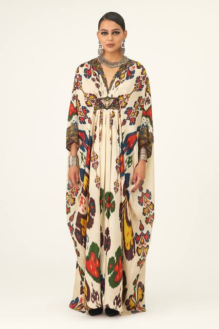 Rajdeep Ranawat Beige Silk Embroidery V-neck Imama Geometric Pattern Kaftan Online at Aza Fashions Rajdeep Ranawat_Beige Silk Embroidery V-neck Imama Geometric Pattern Kaftan_Online_at_Aza_Fashions