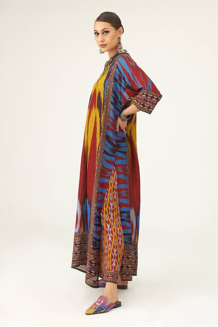 Shop_Rajdeep Ranawat_Yellow Silk Beads V-neck Banera Geometric Pattern Tunic_Online_at_Aza_Fashions