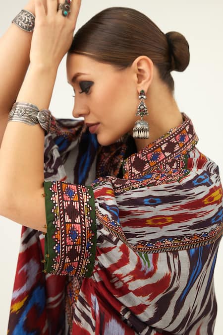 Shop_Rajdeep Ranawat_Yellow Silk Beads Shawl Neck Kamara Geometric Pattern Long Shirt_Online_at_Aza_Fashions