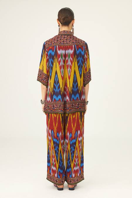 Shop Rajdeep Ranawat Yellow Silk Beads Shawl Neck Maizah Geometric Pattern Shirt at Aza Fashions Shop_Rajdeep Ranawat_Yellow Silk Beads Shawl Neck Maizah Geometric Pattern Shirt_at_Aza_Fashions