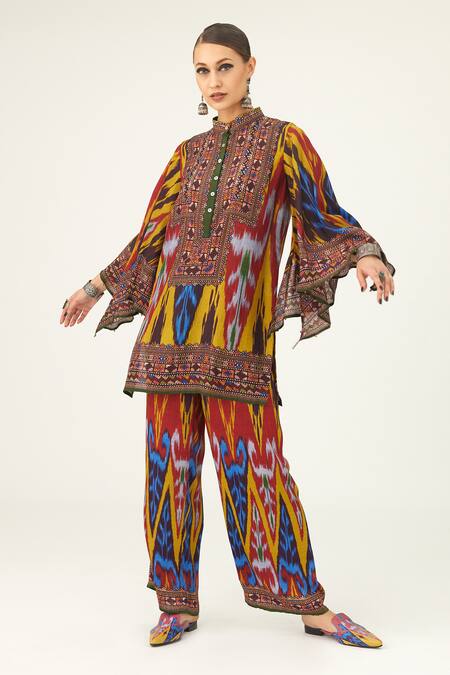 Buy_Rajdeep Ranawat_Yellow Silk Beads Bandeau Neck Nylla Kaftan Sleeve Tunic_Online_at_Aza_Fashions