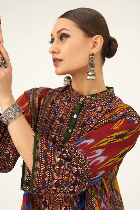 Buy Rajdeep Ranawat Yellow Silk Beads Bandeau Neck Ghazala Geometric Pattern Tunic Online at Aza Fashions Buy_Rajdeep Ranawat_Yellow Silk Beads Bandeau Neck Ghazala Geometric Pattern Tunic_Online_at_Aza_Fashions